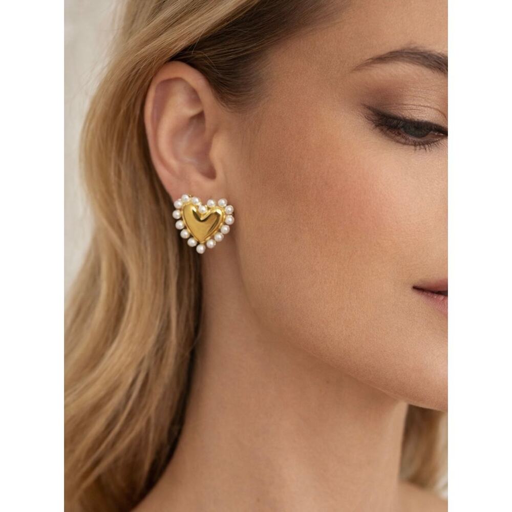 Pearl Heart Earrings/ Non Tarnish